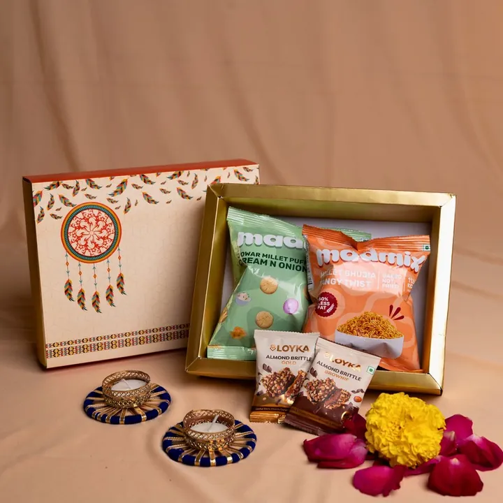 Radiant Treats Hamper, a Diwali gift hamper with Madmix Millet Puffs, Madmix Bhujiya and Loyka Almond Brittles